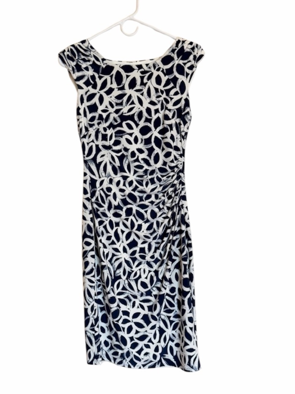 Lauren Ralph Lauren Deep Blue and White Midi Dress with Cap Sleeves.  Size 2